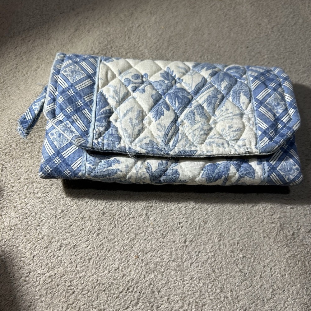 Quilted Blue White Toile Floral Wallet Checkbook Clutch Organizer Patchwork